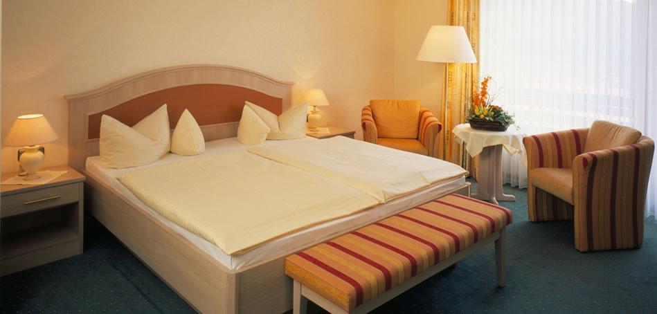 Hotel Freund - Privathotels Dr Lohbeck Oberorke Exterior photo
